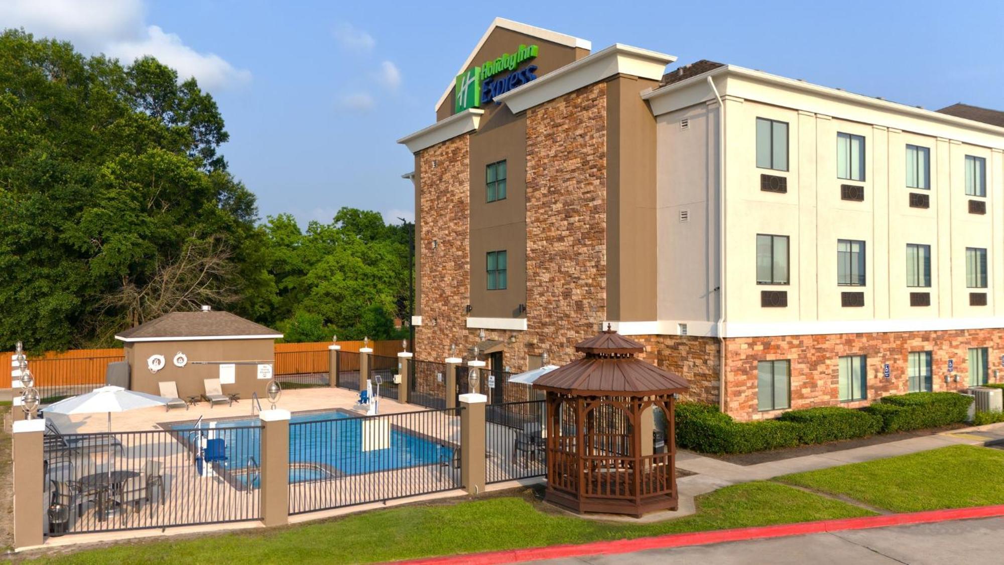 Holiday Inn Express & Suites Cleveland By Ihg Dış mekan fotoğraf